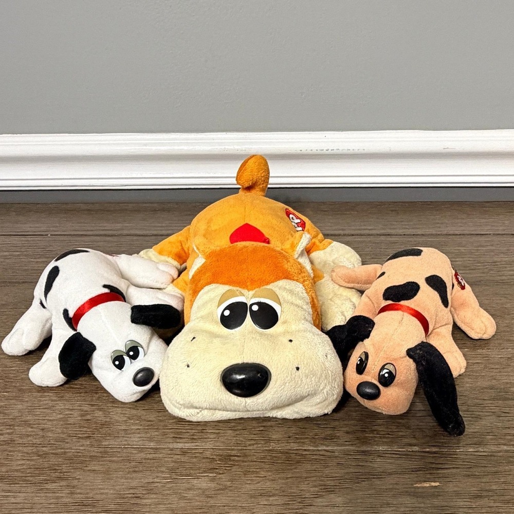 Vintage 1986 Hasbro Pound Puppies Plush Stuffed Animal toys Lot‎ of 3